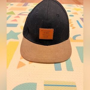 Black and Tan Cap